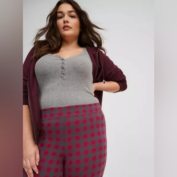 Torrid Full-Length Legging - Scarlett Plaid Periscope - Size 4 - NWT - Picture 2 of 3